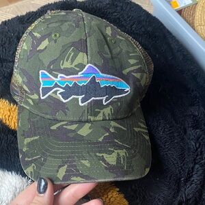 Patagonia Camo Hat with Multicolor Fish Logo